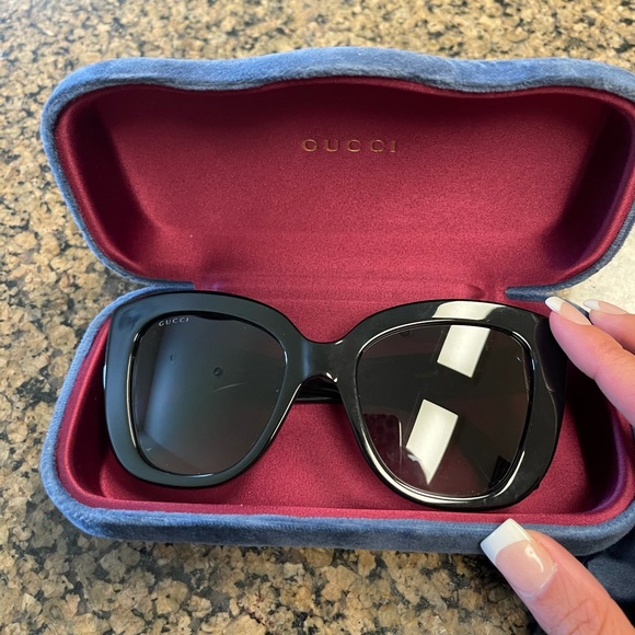 Authentic Gucci sunglasses GG0327S